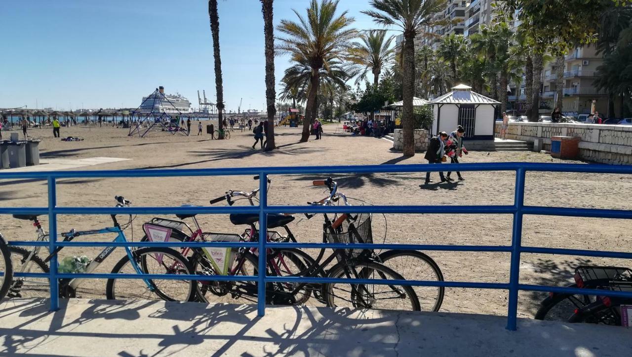 Costa Del Sol Primera Linea De Playa Malagueta Málaga Exterior foto